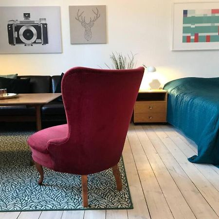 Bohemian And Light One Room Apartment In Sofo 31Sqm Стокхолм Екстериор снимка