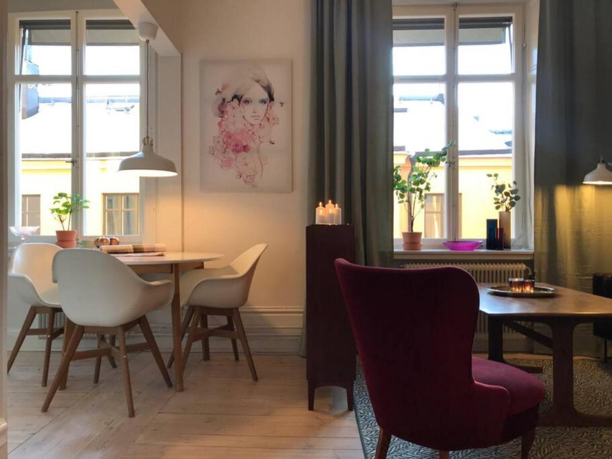Bohemian And Light One Room Apartment In Sofo 31Sqm Стокхолм Екстериор снимка